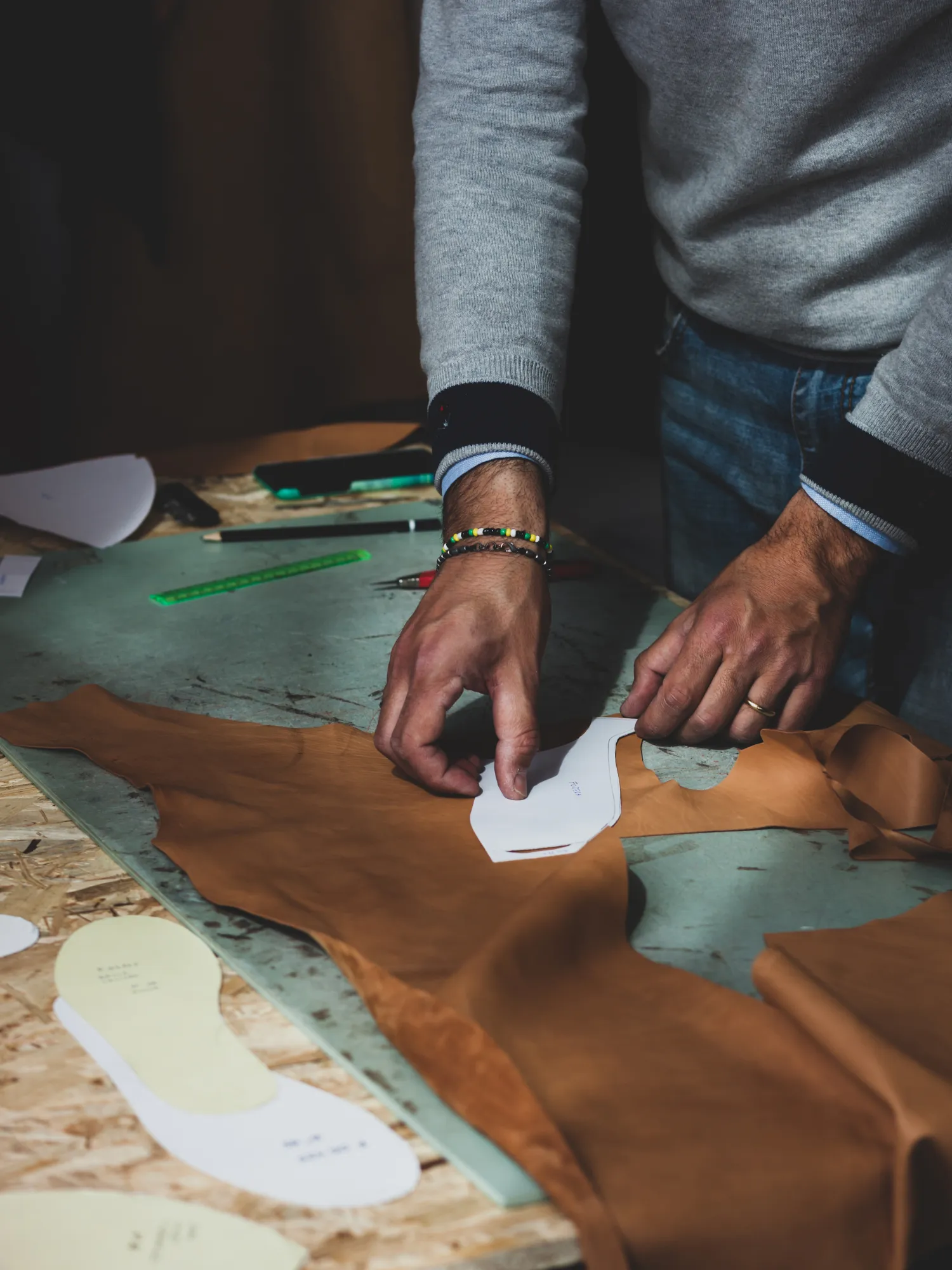 Private label shoe manufacturer producing branded footwear in Pakistan