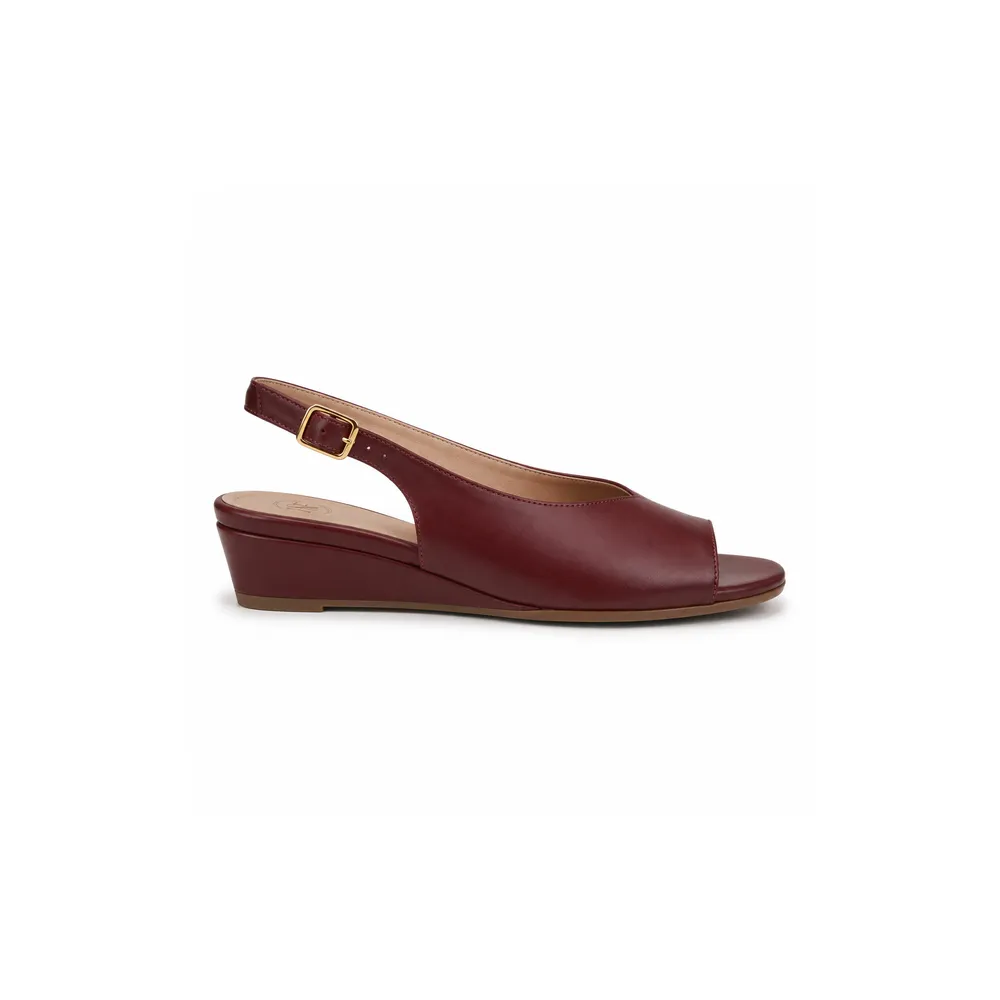 Low-Wedge Slingback Sandal for Private Label Brands - Image 4