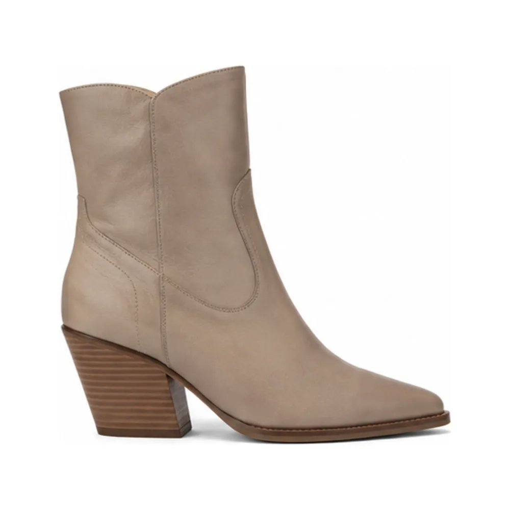 Western-Inspired Ankle Boot — Cuban Heel for Private Label Brands - Image 3