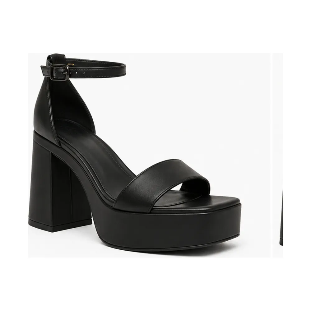 Private label square toe chunky platform ankle strap sandal for footwear brands, retailers, wholesalers, importers and sourcing teams