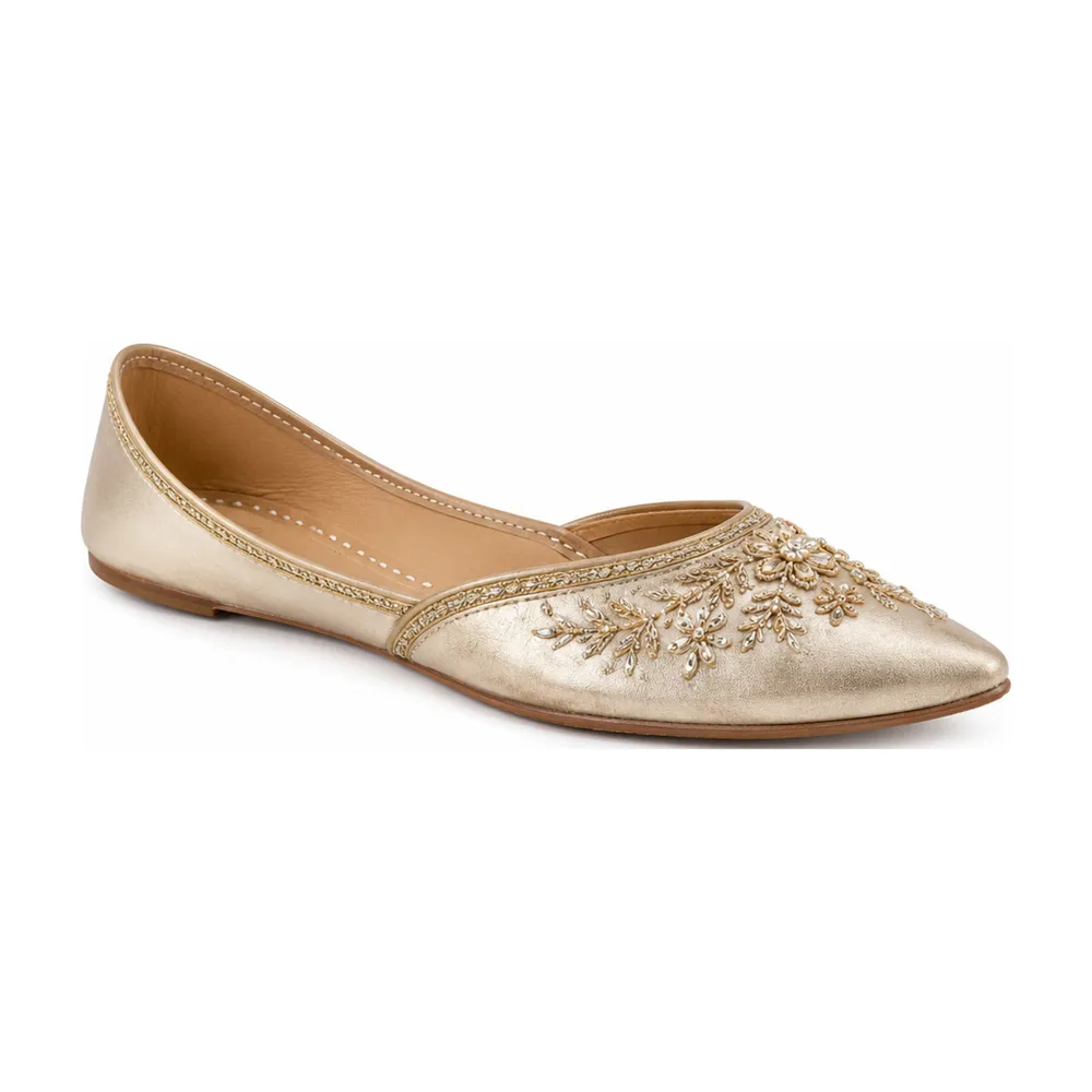 Private label metallic leather khussa for brands, retailers, wholesalers, importers, and sourcing teams